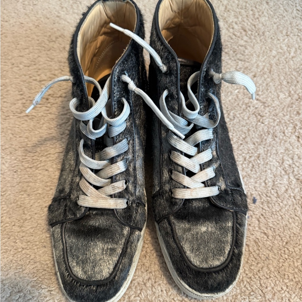 Christian Louboutin Orlato Flat Gray